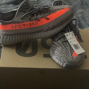 YEEZŸ 350 boost V2 belugas reflective